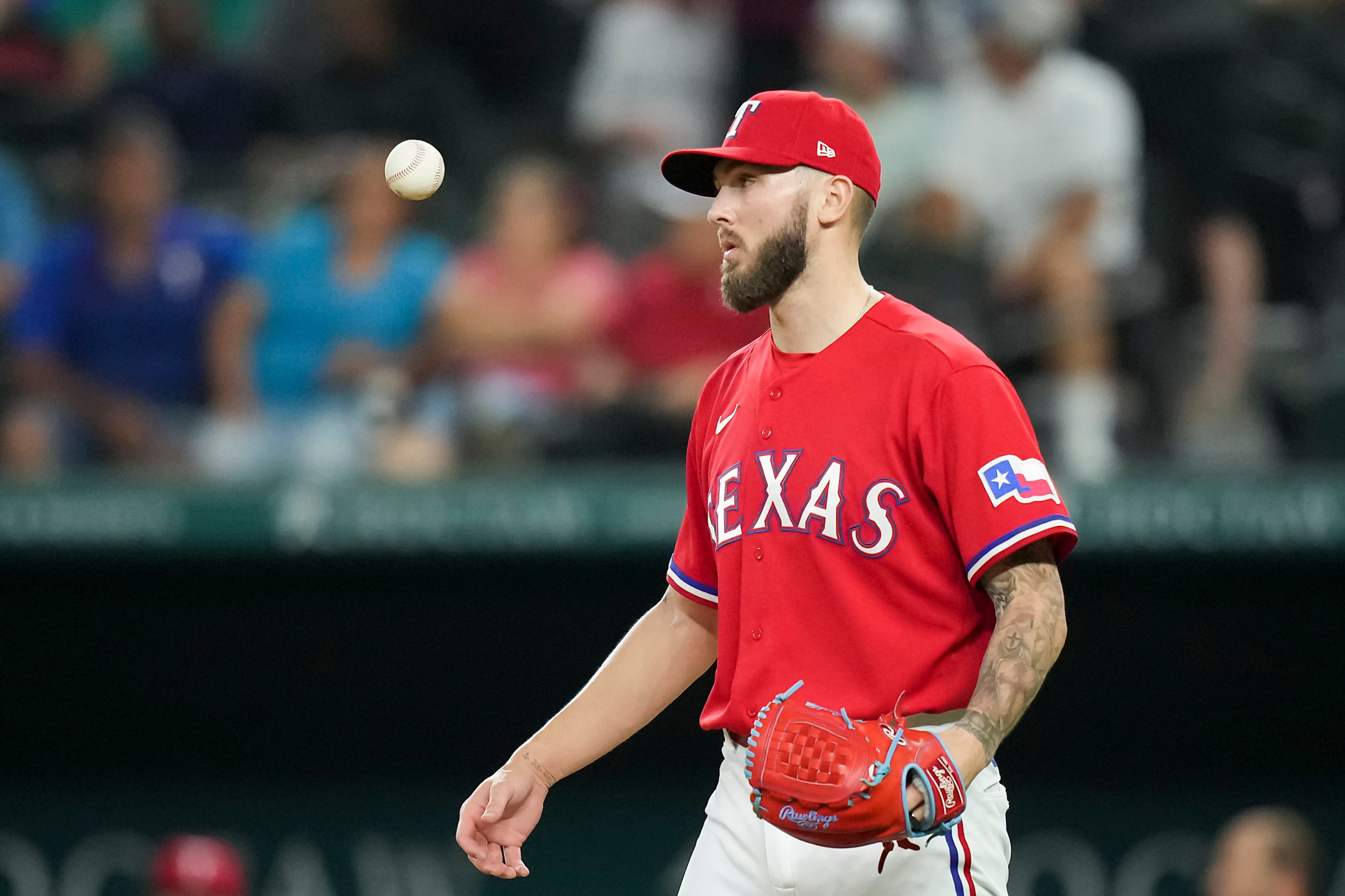 Suarez'd: Rangers fall to Mariners behind go-ahead 9th-inning home run