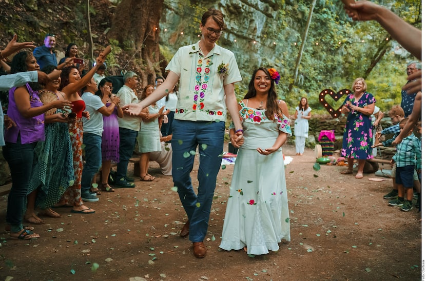 A la hora de decir "sí, acepto" a la unión matrimonial, algunas parejas también declaran su...