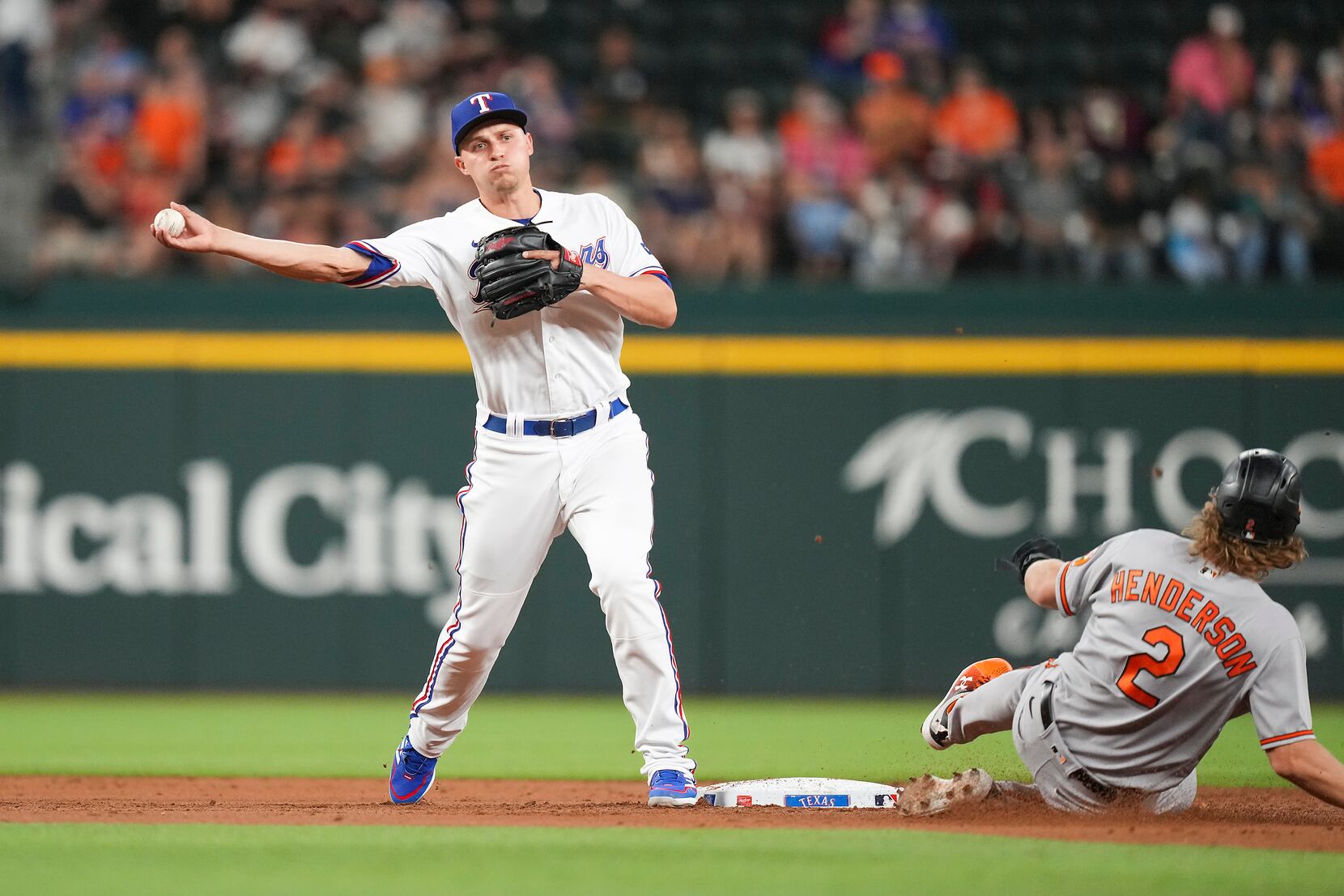 Corey Seager's latest injury update will have Rangers fans hyped