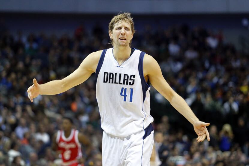 Dallas Mavericks forward Dirk Nowitzki (41) reacts to a missed call against the Memphis...