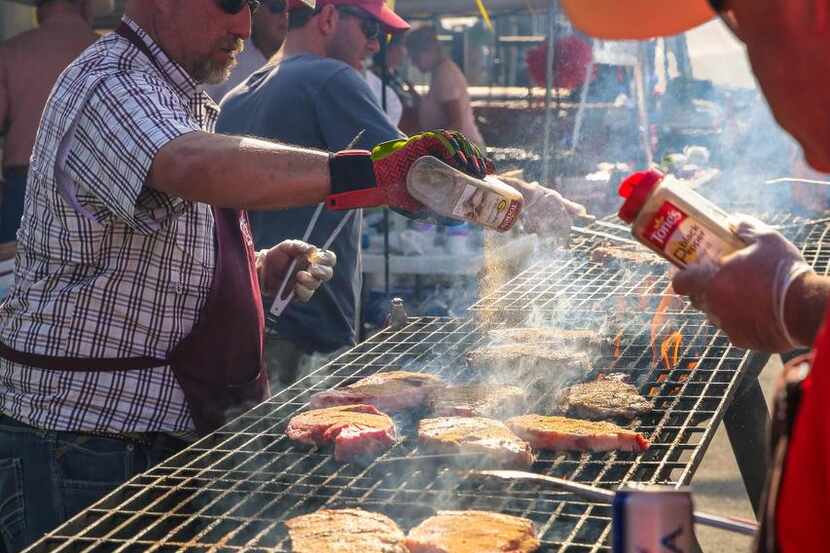 
Follow your nose to the massive rib-eye steak cooking contest in Hico May 16.


