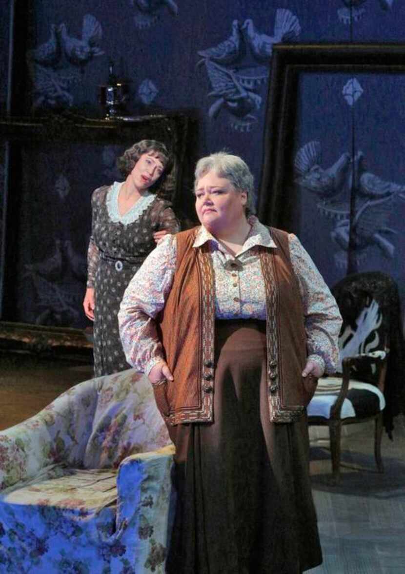 
Elizabeth Futral as Alice B. Toklas and Stephanie Blythe as Gertrude Stein in Opera Theatre...