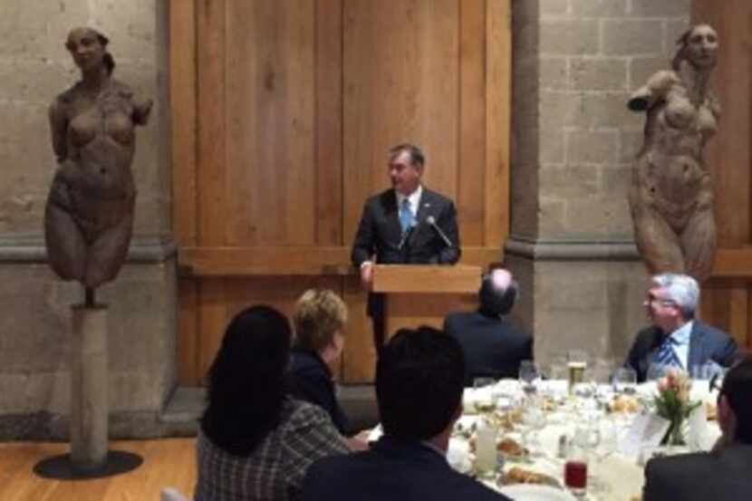  Mayor Mike Rawlings speaks at a lunch event in Mexico City. (Tristan Hallman/Staff)
