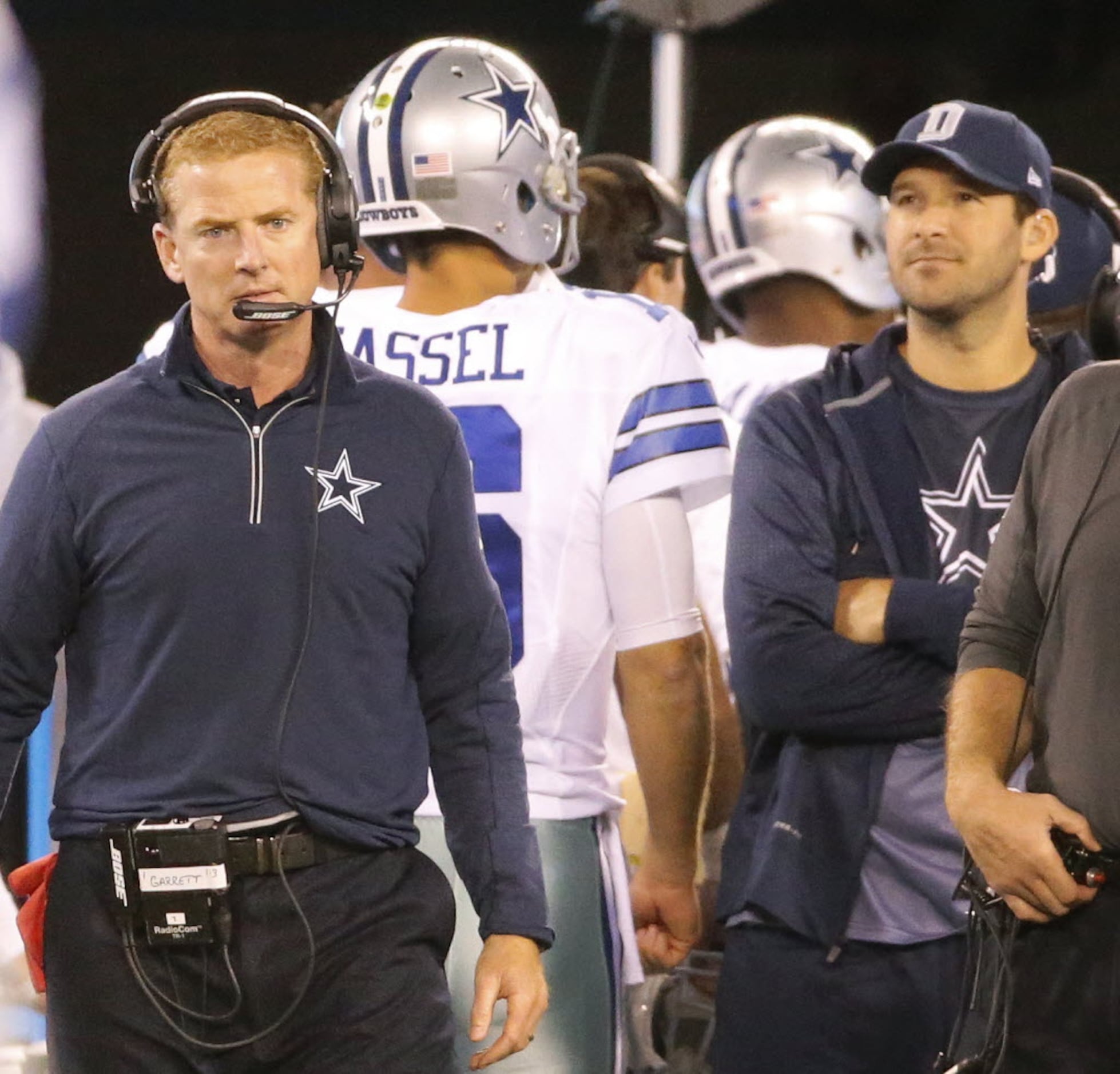 Dallas Cowboys quarterback Tony Romo (9) runs out of the pocket against the  New York Giants in the third quarter in week 1 of the NFL season at MetLife  Stadium in East