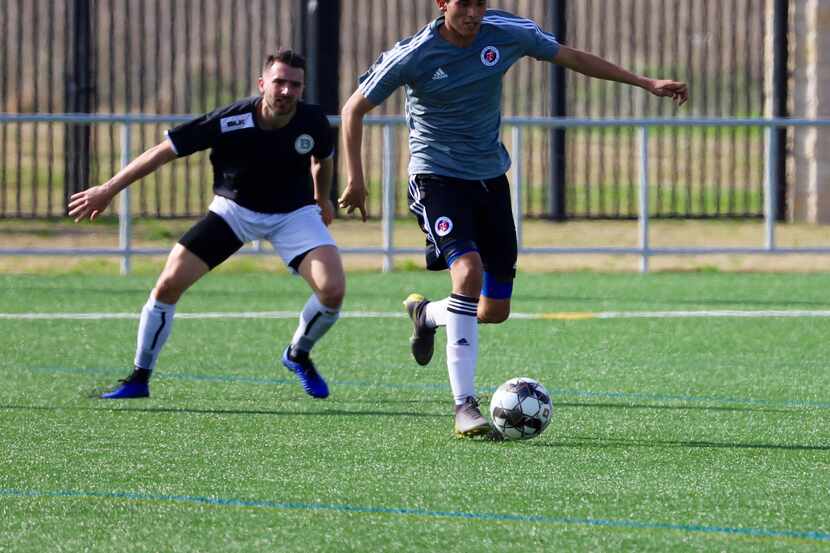 Ricardo Pepi (der.)  y  el North Texas SC debutan este fin de semana.(CORTESÍA NTSC)
