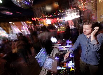 DJ Blake Ward will host the final evening at Beauty Bar on Henderson Avenue in Dallas. A new...