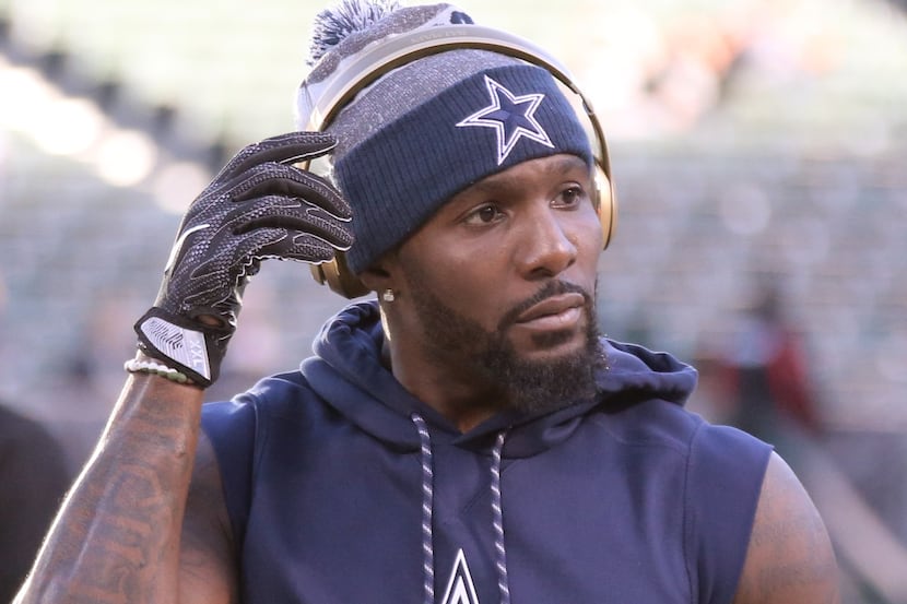 Dallas Cowboys wide receiver Dez Bryant (88) is pictured during warmups before the Dallas...