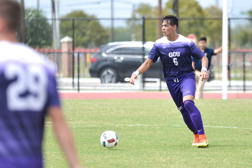 Hector Montalvo played one season at Grand Canyon University before joining Tigres's U20 side.
