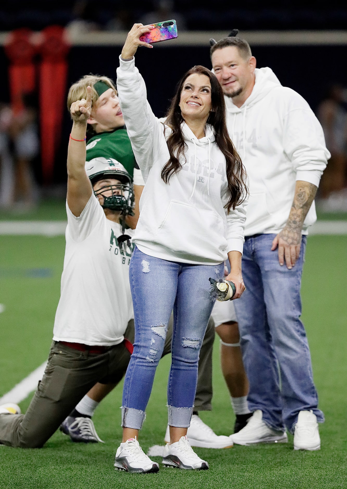 Reedy High School defensive back Dominic Counts (25) poses for a selfie with his brother...