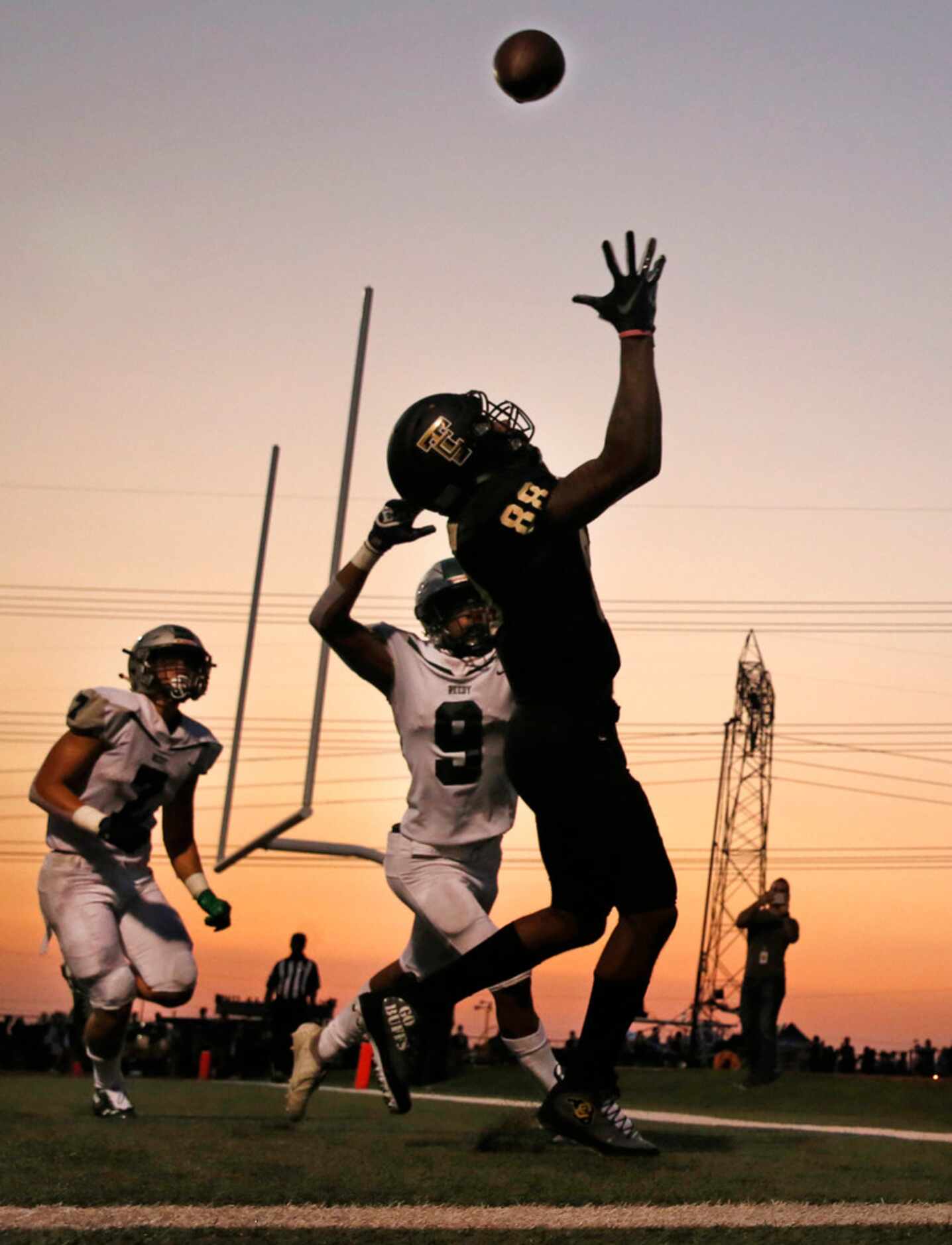 The Colony wide receiver Keith Miller III reaches for a pass in the end zone against Frisco...