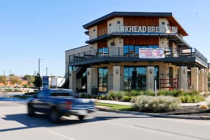 Bankhead Brewing opens in December 2023 at the Shops at Mustang Station in Farmers Branch.