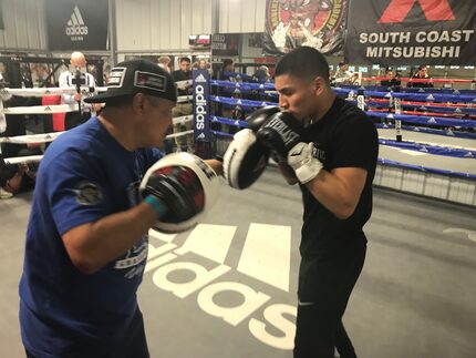 Vergil Ortiz Jr. prepara su pelea del 13 de diciembre ante Brad 'King' Solomon en Indio,...