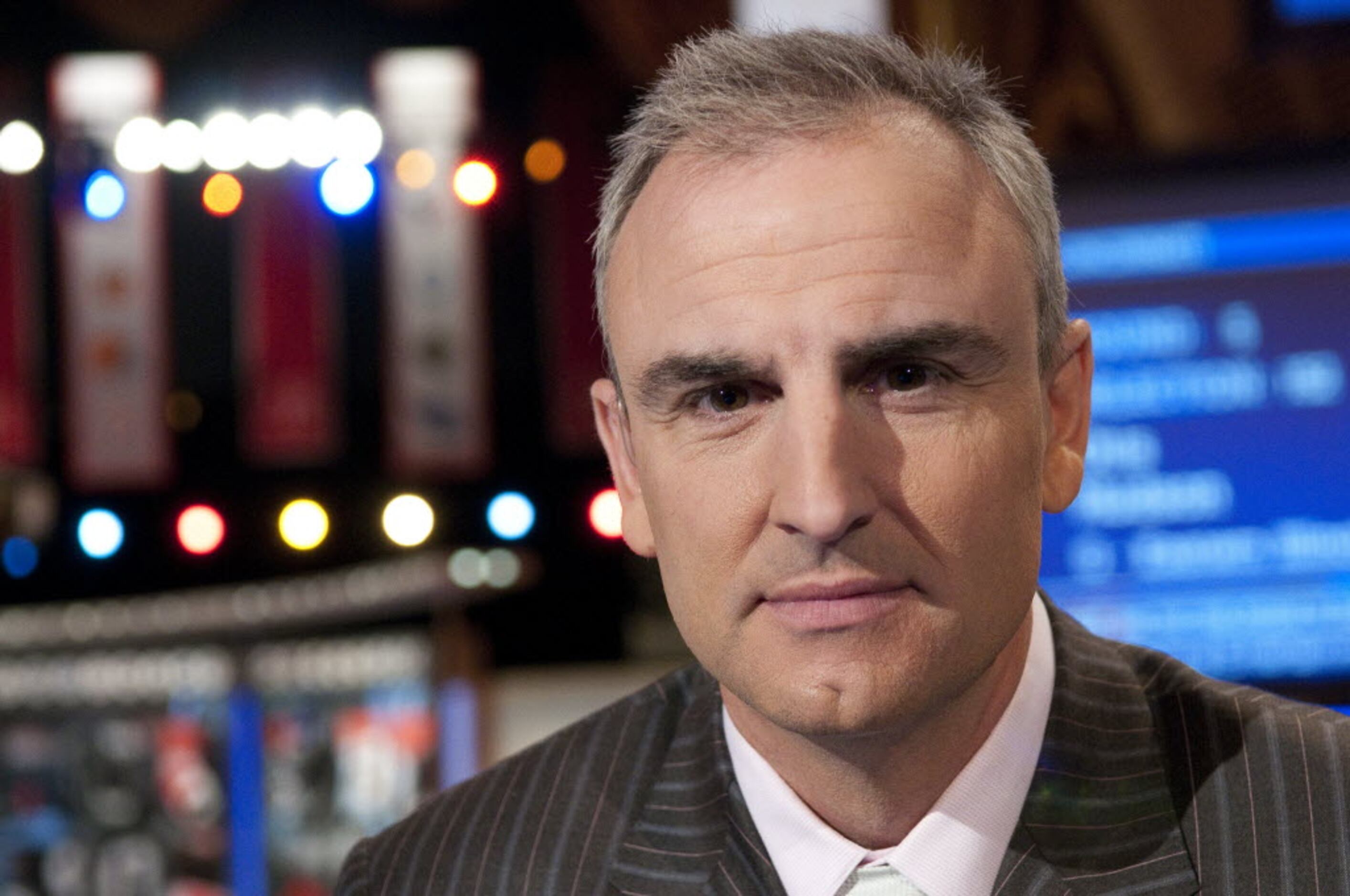 ESPN draft host Trey Wingo on special interest in Cowboys and what Dallas  might do in Round 1