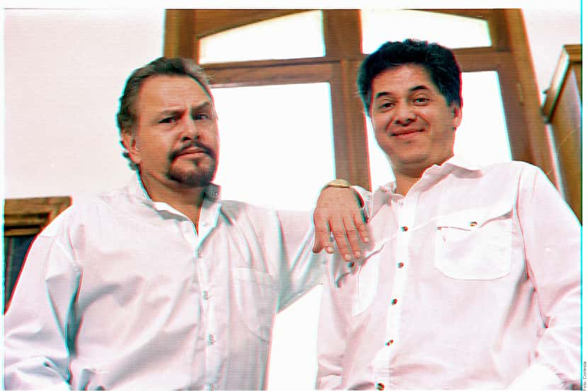 Paco Stanley y Mario Bezares en una imagen tomada de alguno de sus programas de televisión...