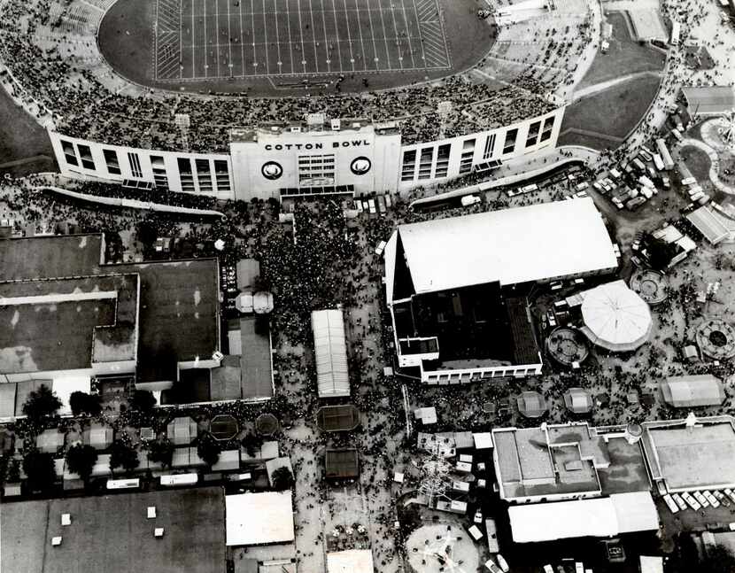  From the archives: A bird's-eye view of the 61,500 fans streaming in to the Cotton Bowl for...