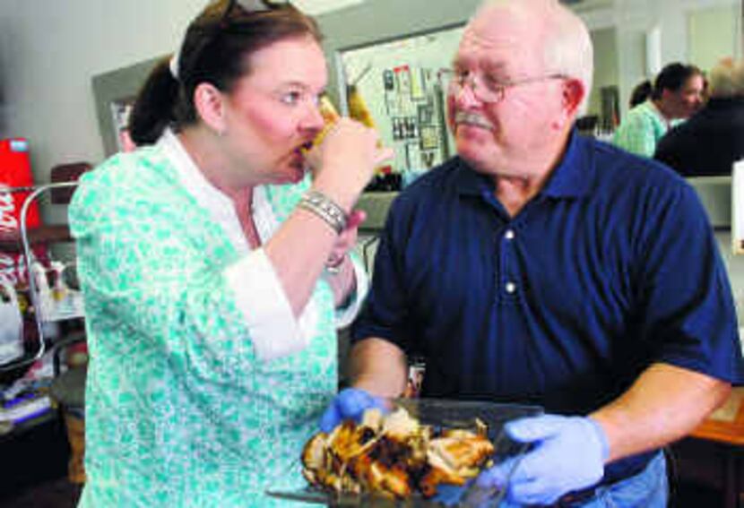  Mack Yarbrough shares some chicken he cooked on the Egg with Melissa Amick. Yarbrough...