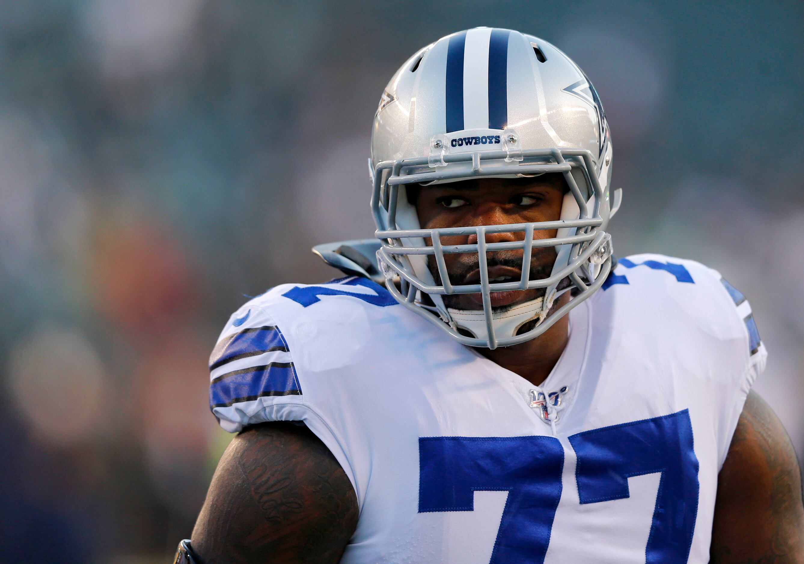 Dallas Cowboys replace Tyron Smith in 2022 mock draft