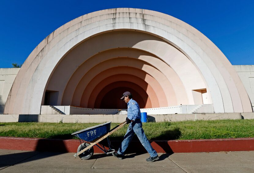 (Nathan Hunsinger/The Dallas Morning News)