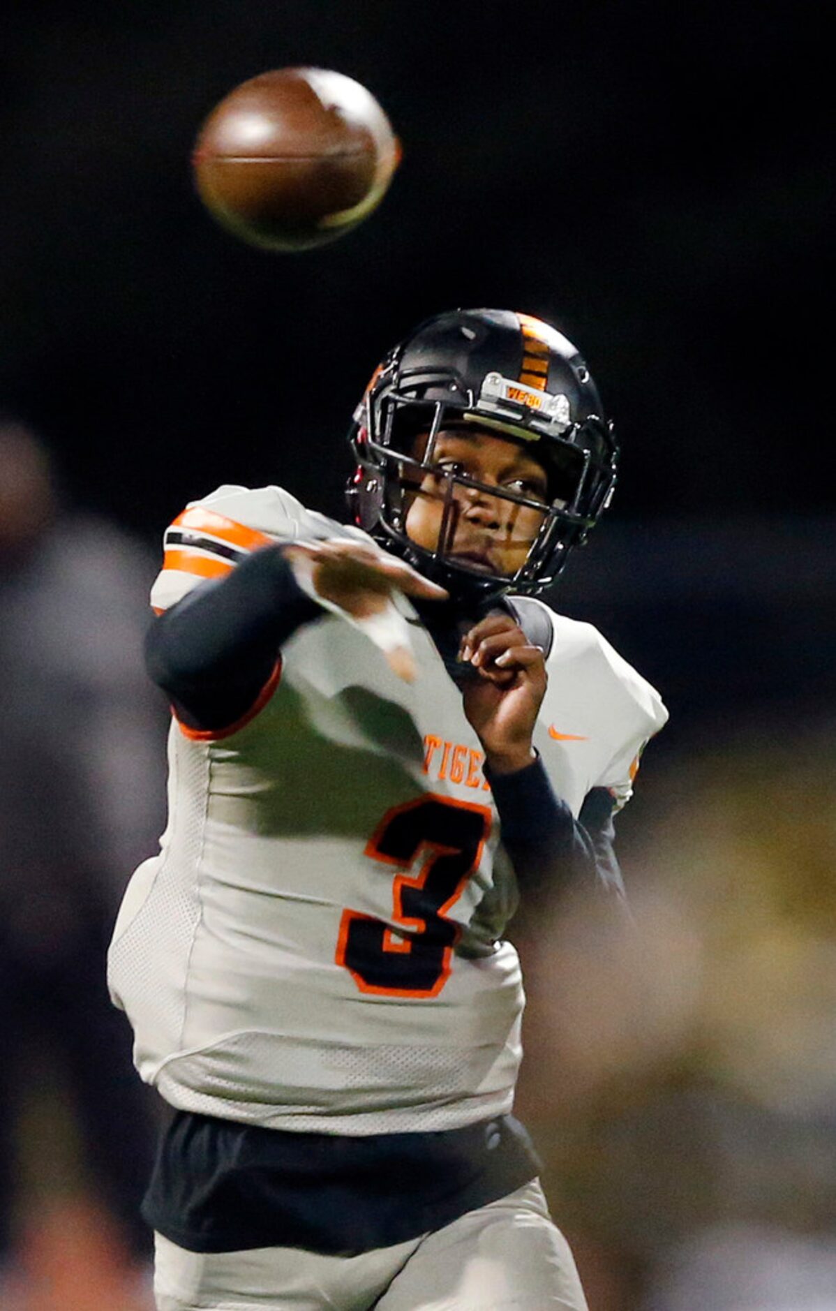 Lancaster quarterback Glenn Rice Jr (3) throws a fourth quarter pass against The Colony...