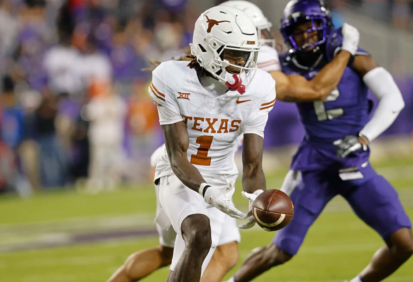 Texas Longhorns wide receiver Xavier Worthy (1) fails to make the catch against TCU Horned...