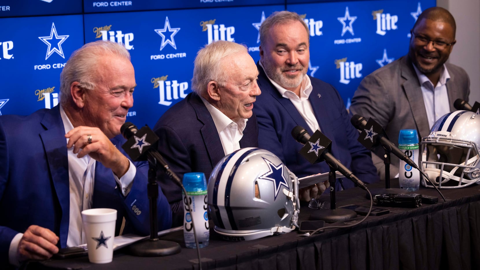 Dallas Cowboys 2023 NFL Mock Draft: Does Bijan Robinson Become a Cowboy? 