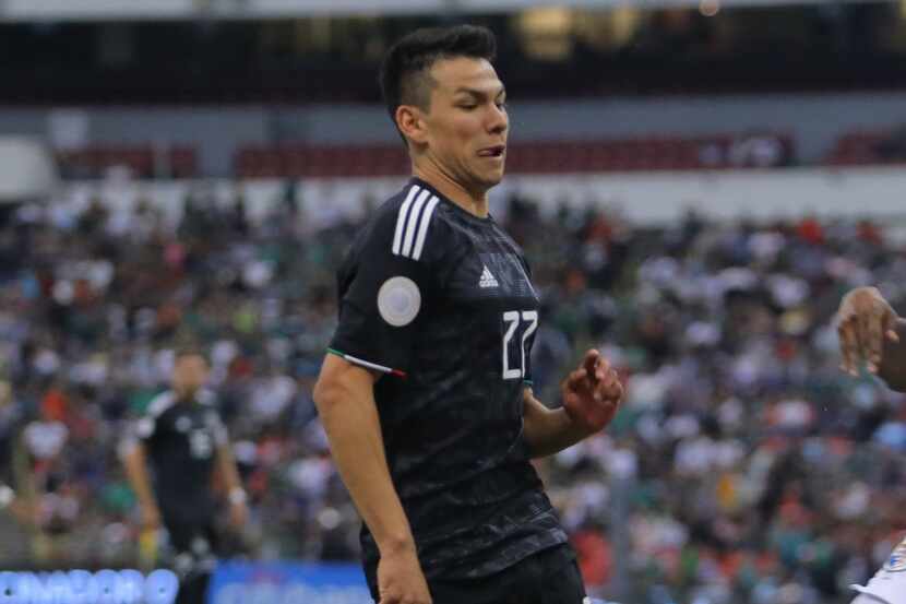 El delantero mexicano Hirving Lozano ha subido su nivel de juego con el Nápoles de Italia.