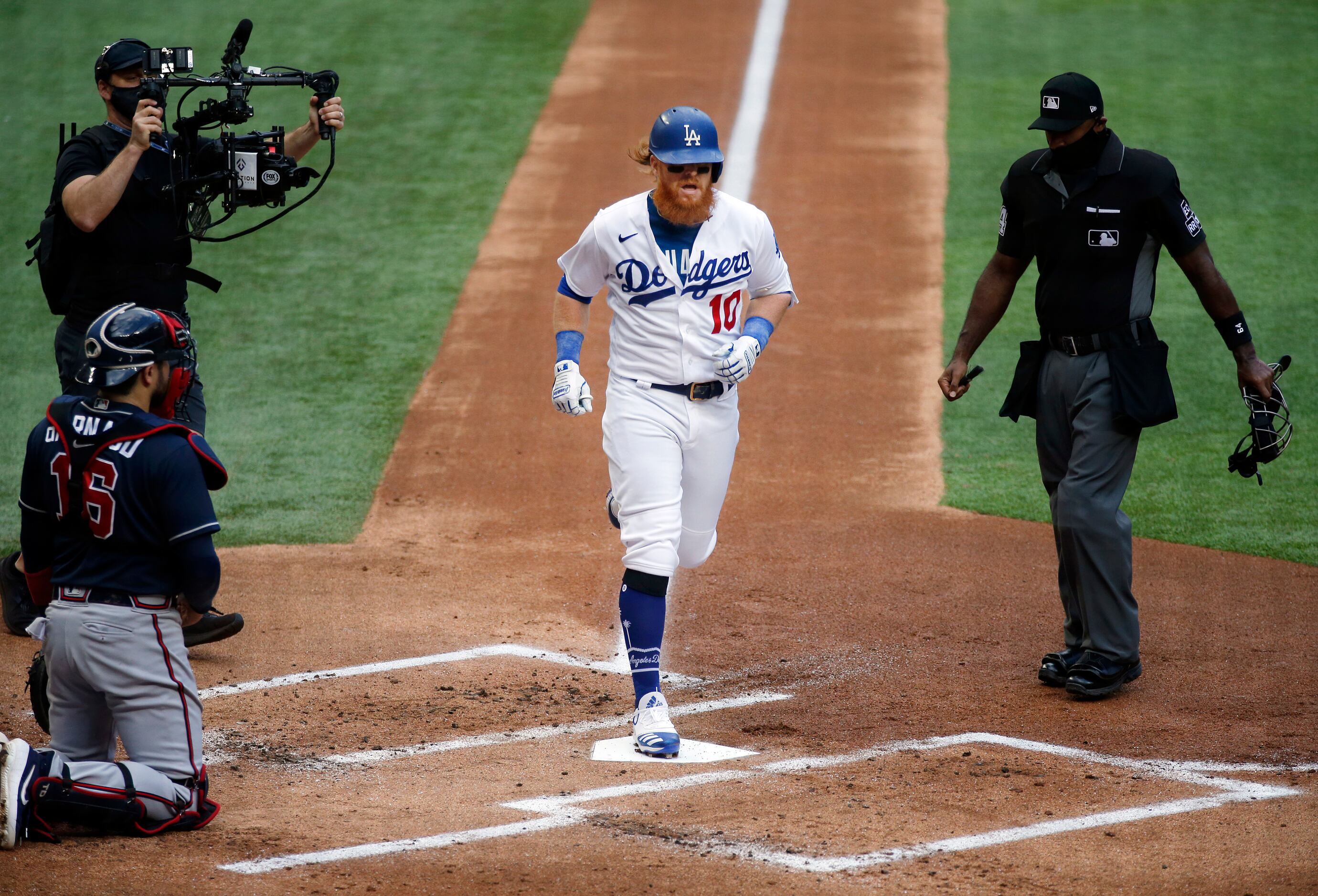 Mookie Betts Los Angeles Dodgers Autographed 11 x 14 2020 nlcs Game 7 Home Run Robbing Spotlight Photograph