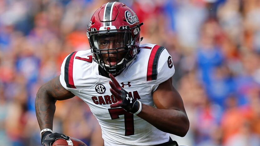 South Carolina Gamecocks defensive back Jaycee Horn (7) runs with the ball during the game...