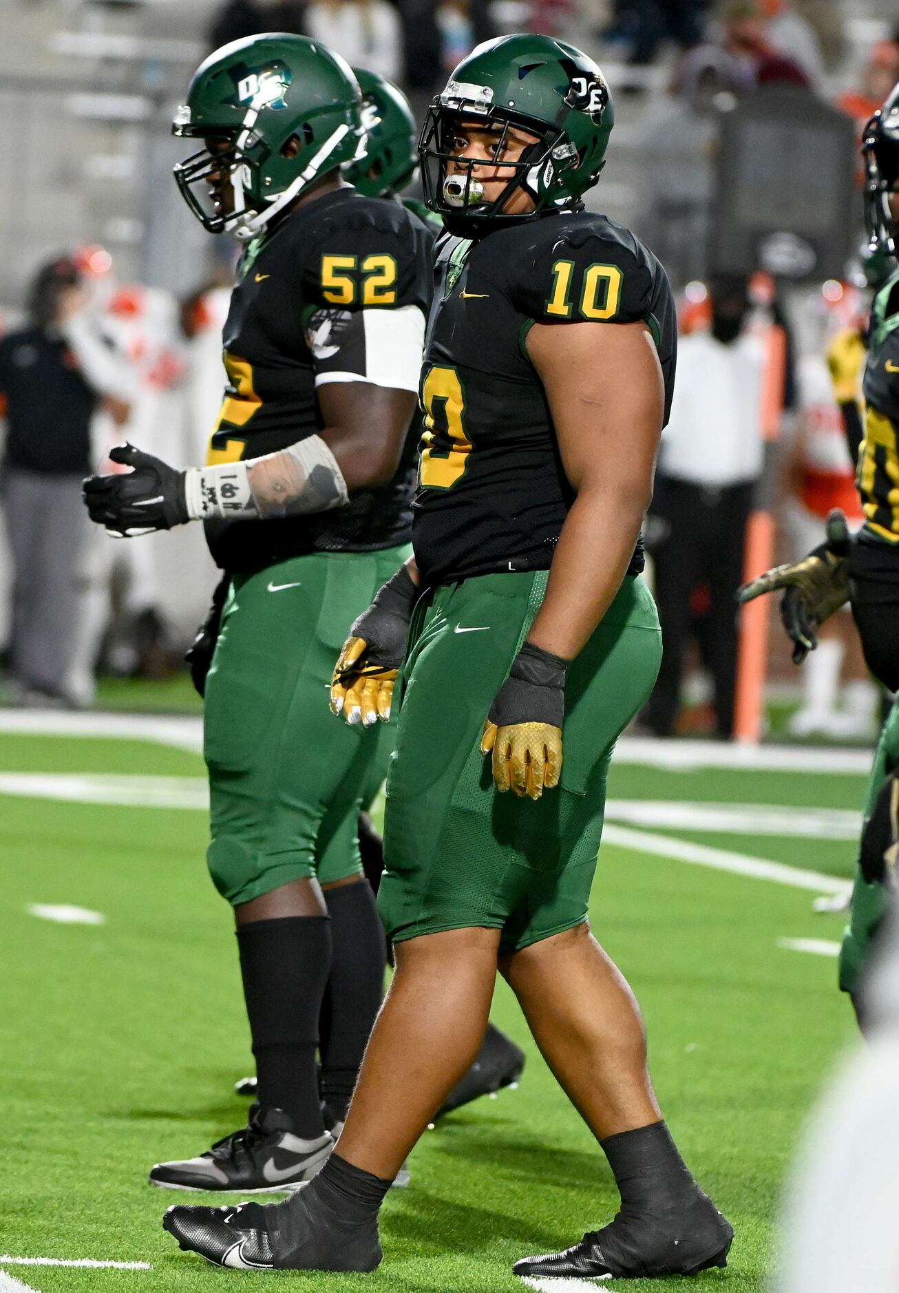 DeSoto’s Byron Murphy (10) in the second half of a Class 6A Division I area-round playoff...