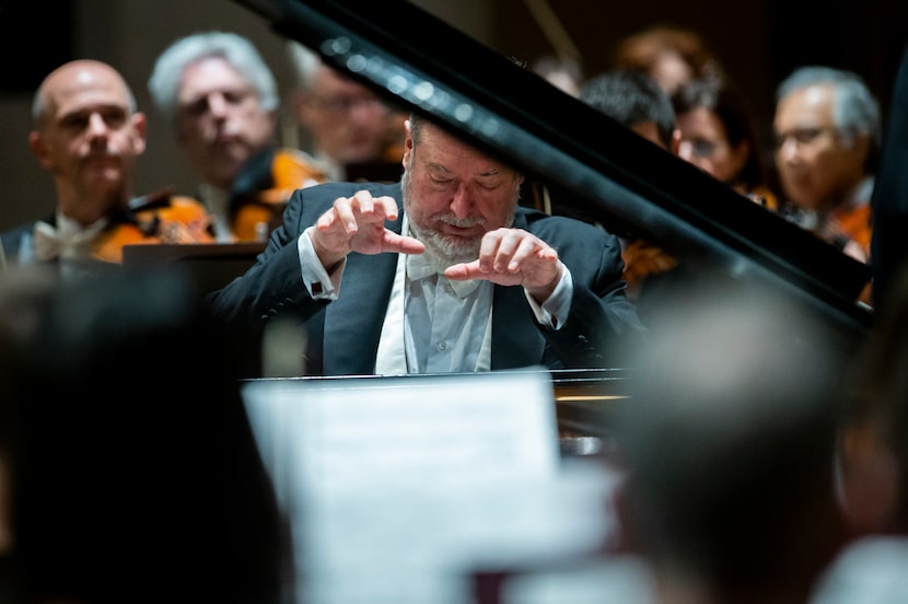 Pianist Garrick Ohlsson performs during a Dallas Symphony Orchestra performance at the...