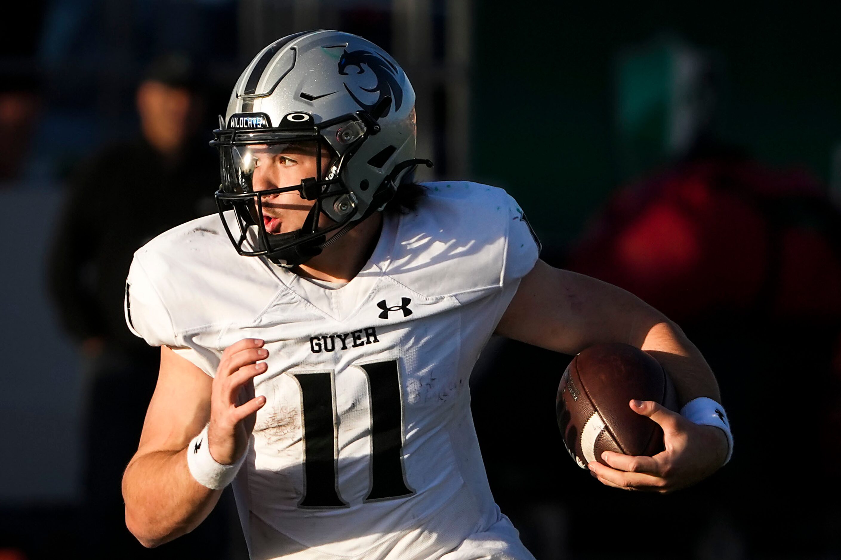 Denton Guyer quarterback Jackson Arnold (11) runs for a first down during the second half of...