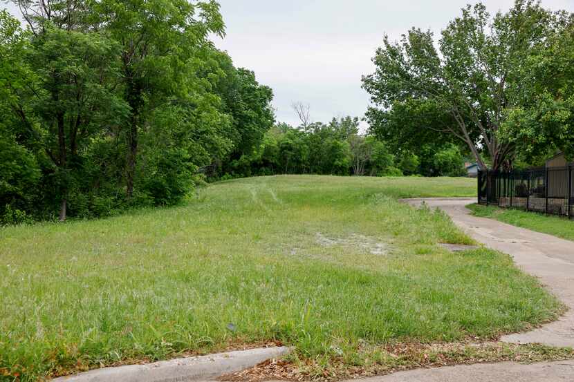 A vacant lot owned by the City of Dallas pictured in far northeast Dallas on Tuesday, April...