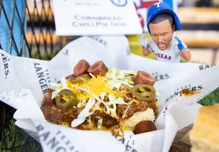 The cornbread chili pie dog is a fork-and-knife situation.