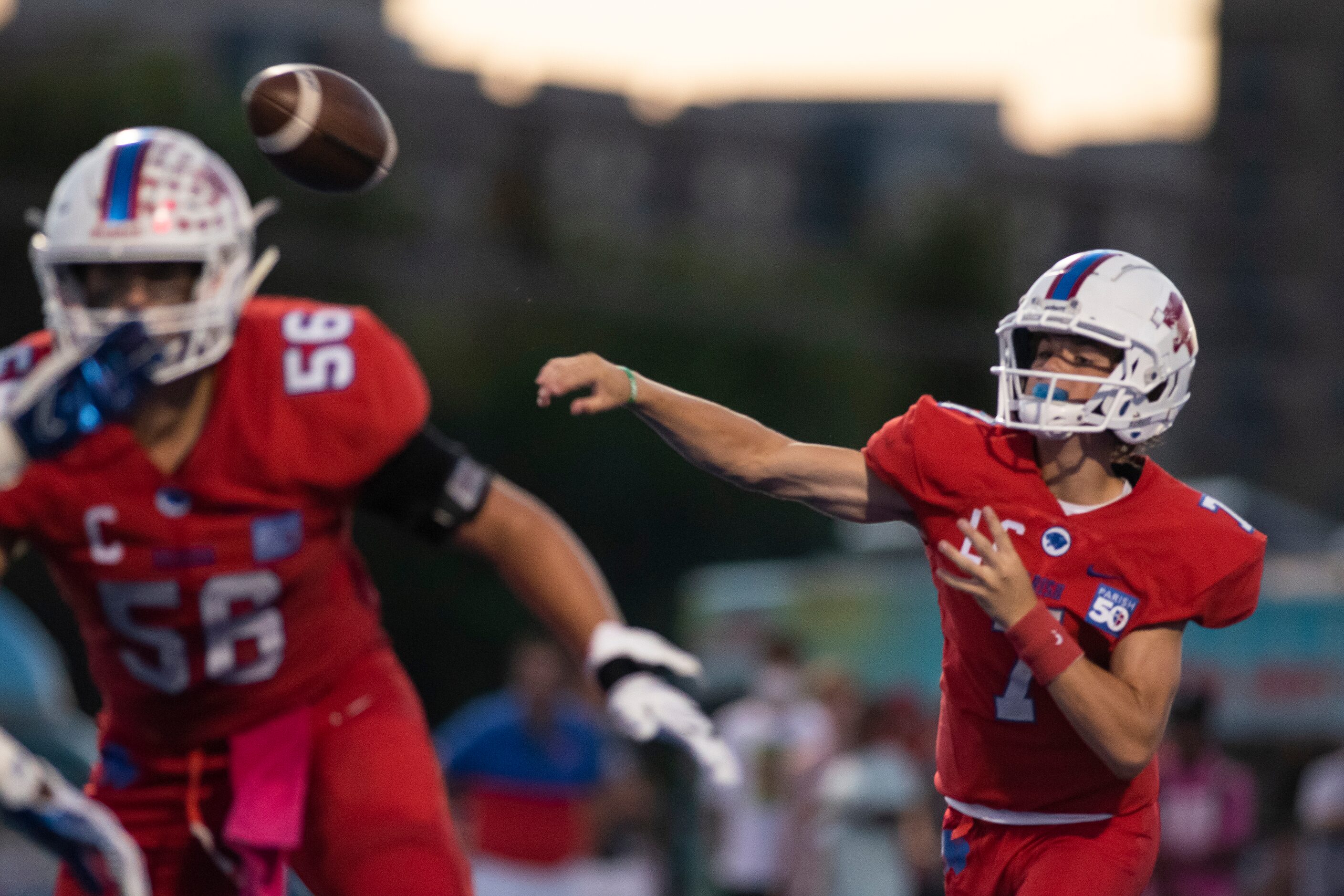 Parish Episcopal freshman Sawyer Anderson (7) throws a pass down the field during Parish...