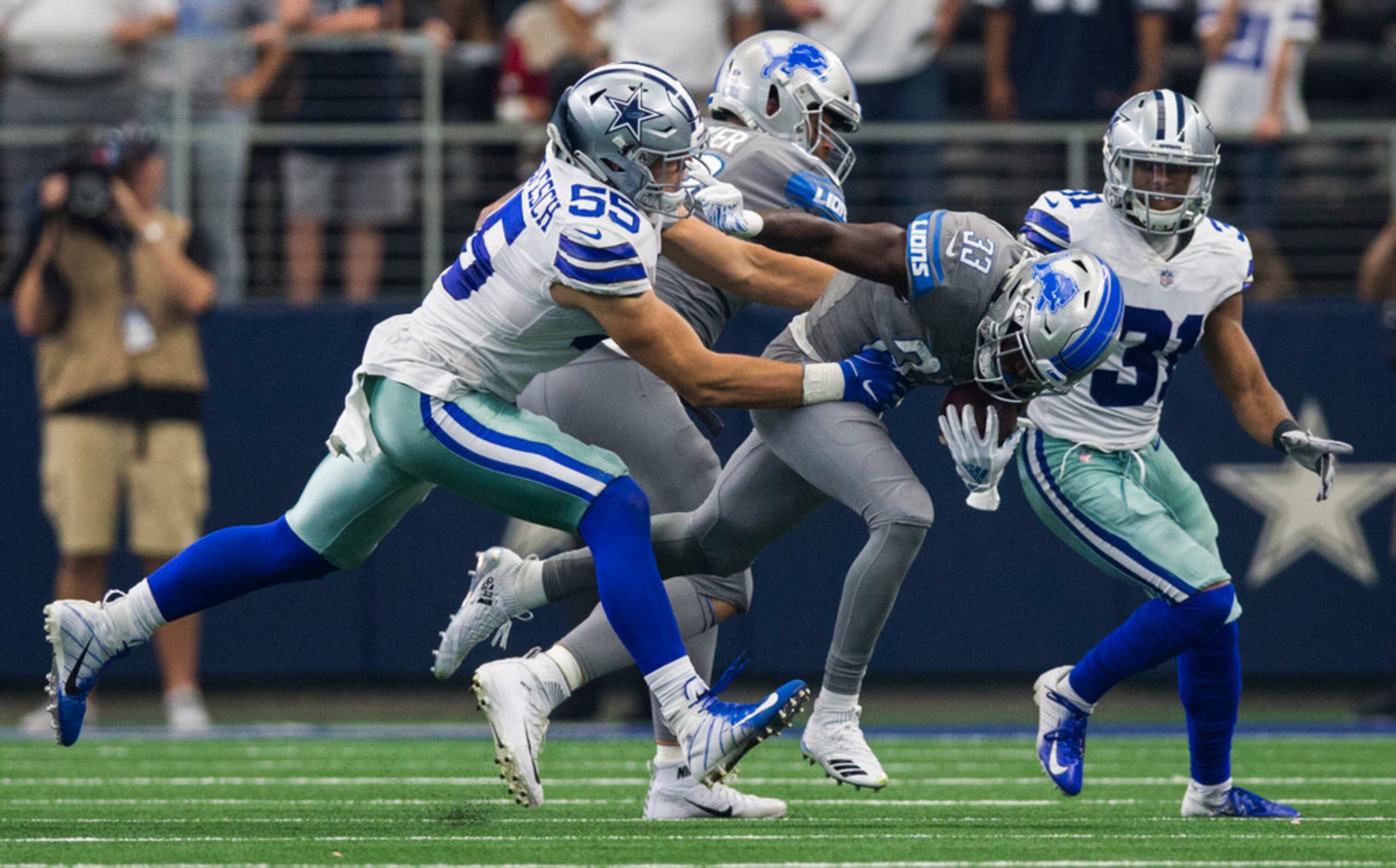 Cowboys decline Vander Esch option, creating intrigue at LB - The