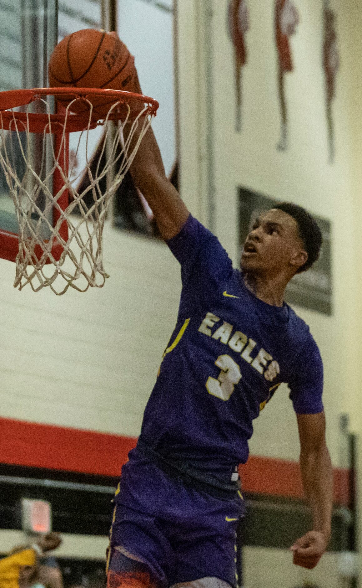 Richardson High School players react in the final moments of the fourth quarter at Lake...