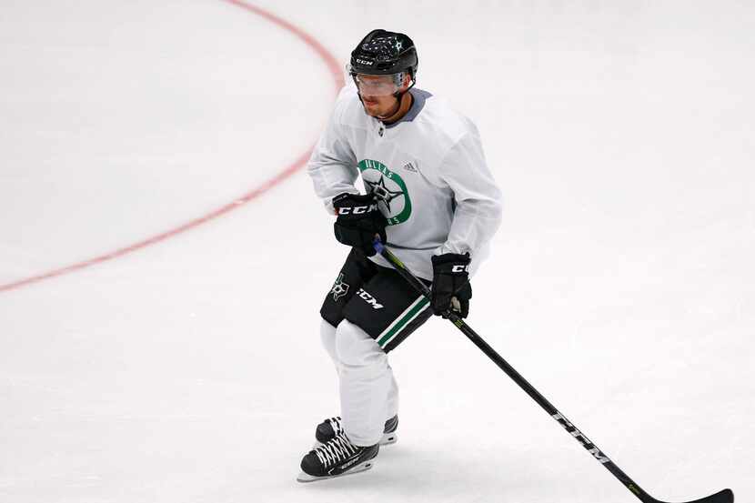 Dallas Stars Emil Djuse (40) warms up with the team during the Dallas Stars prospect camp at...