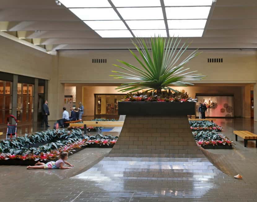 A beautiful planter and fountain (background) near Neiman Marcus in NorthPark Center