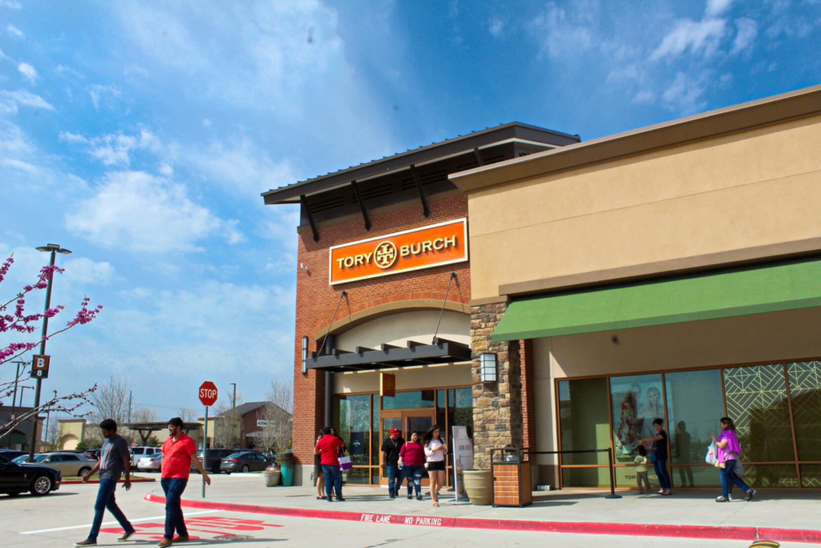 Michael Kors latest retailer to announce store closures - Houston