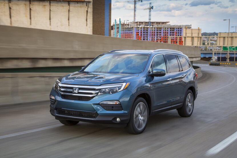 Honda Pilot Elite crossover, one of the Honda vehicles cited by U.S. News & World Report.