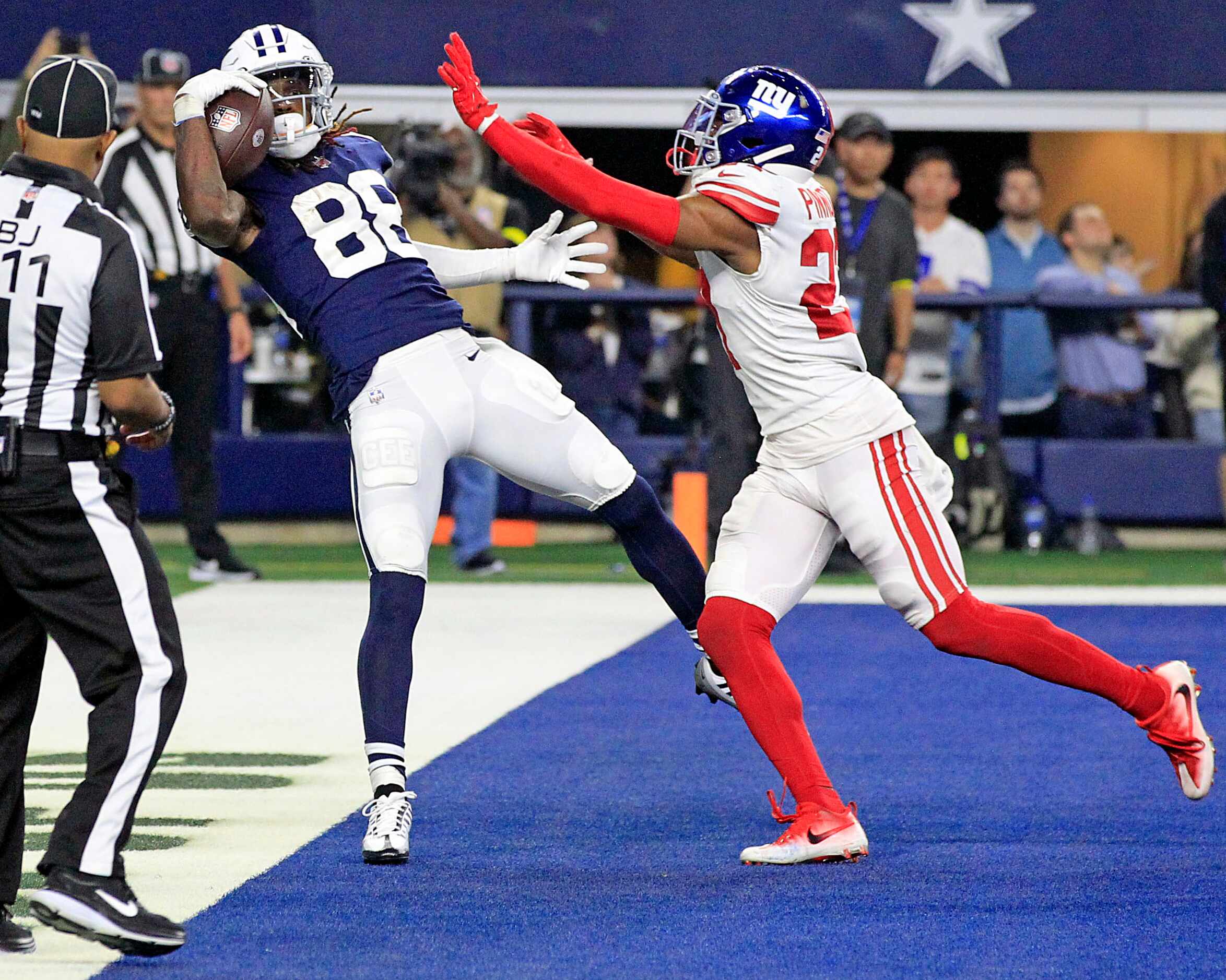 PIX 2 of 4… This is a sequence or Dallas Cowboys wide receiver CeeDee Lamb’s (88)...