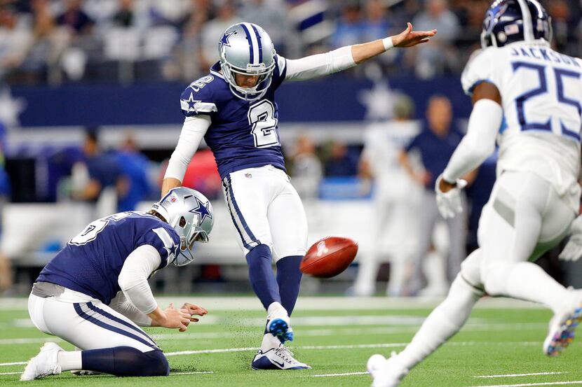 Dallas Cowboys kicker Brett Maher (2) misses a first quarter field goal against the...