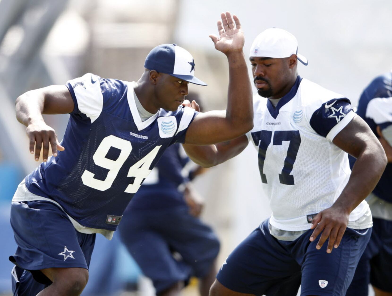 Report: Cowboys Pro Bowl LT Tyron Smith out indefinitely with