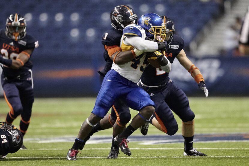 SAN ANTONIO, TX - OCTOBER 20, 2012: The San Jose State Spartans versus The University of...