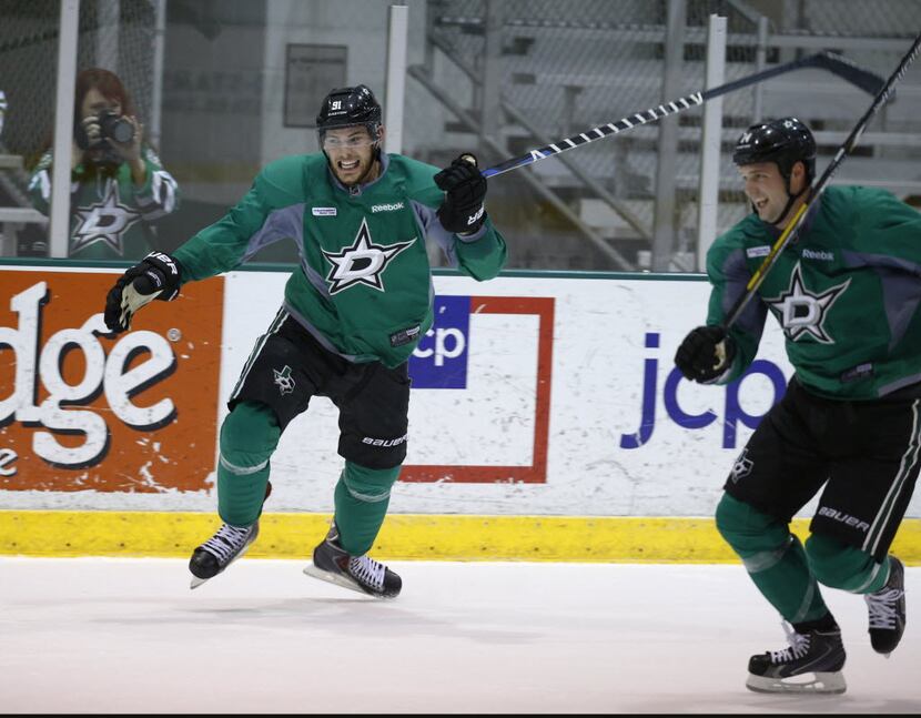 Tyler Seguin of the Dallas Stars geared up for sprints during practice at the Dr. Pepper...