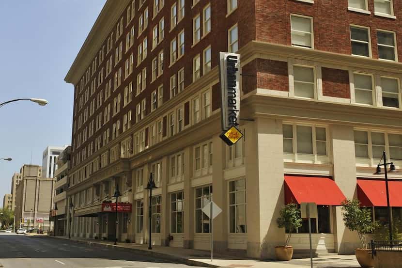 
Merriman Associates’ first downtown Dallas renovation project was the Interurban Building...