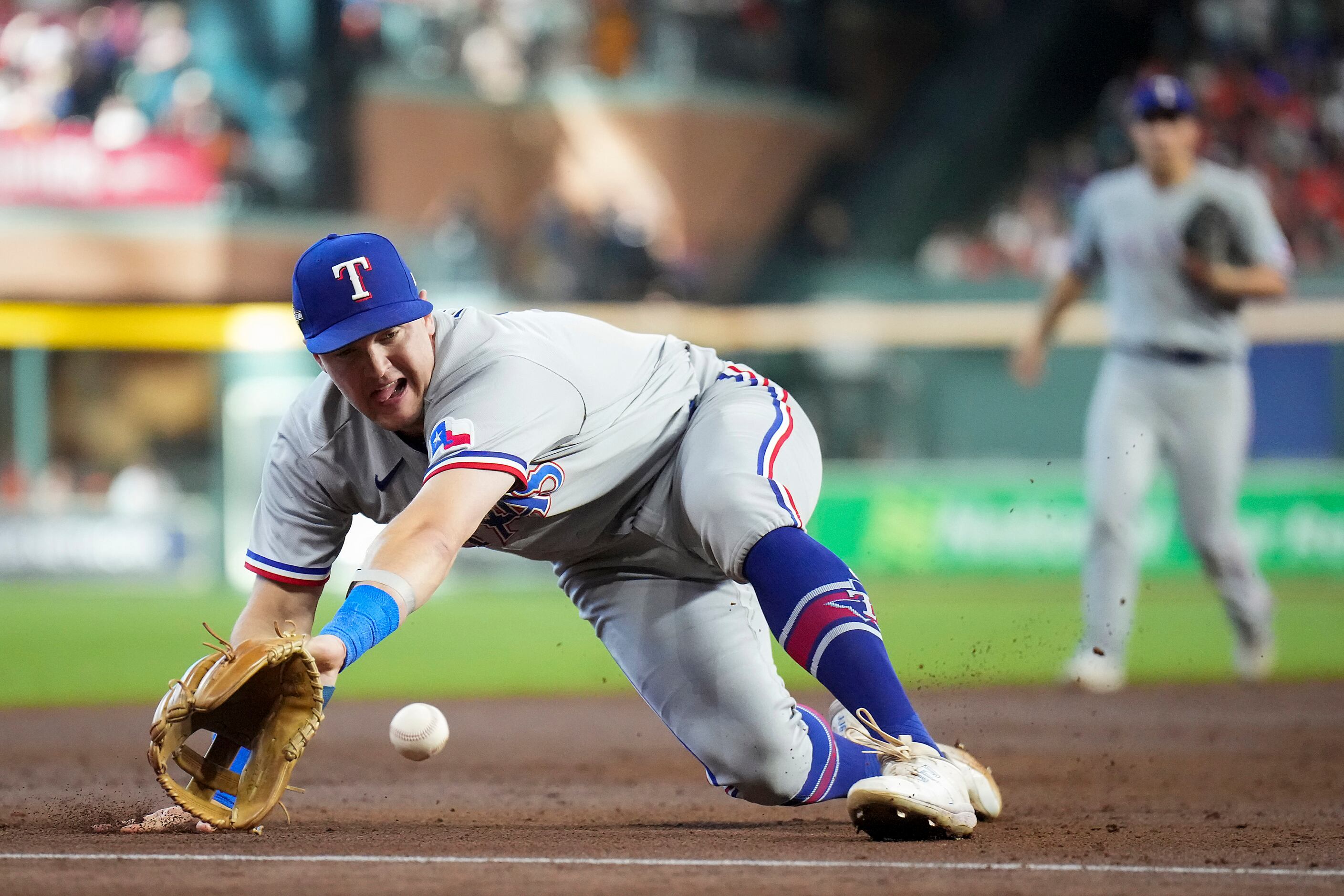 Houston Astros center fielder Chas McCormick makes a diving catch on a  drive from Texas Rangers