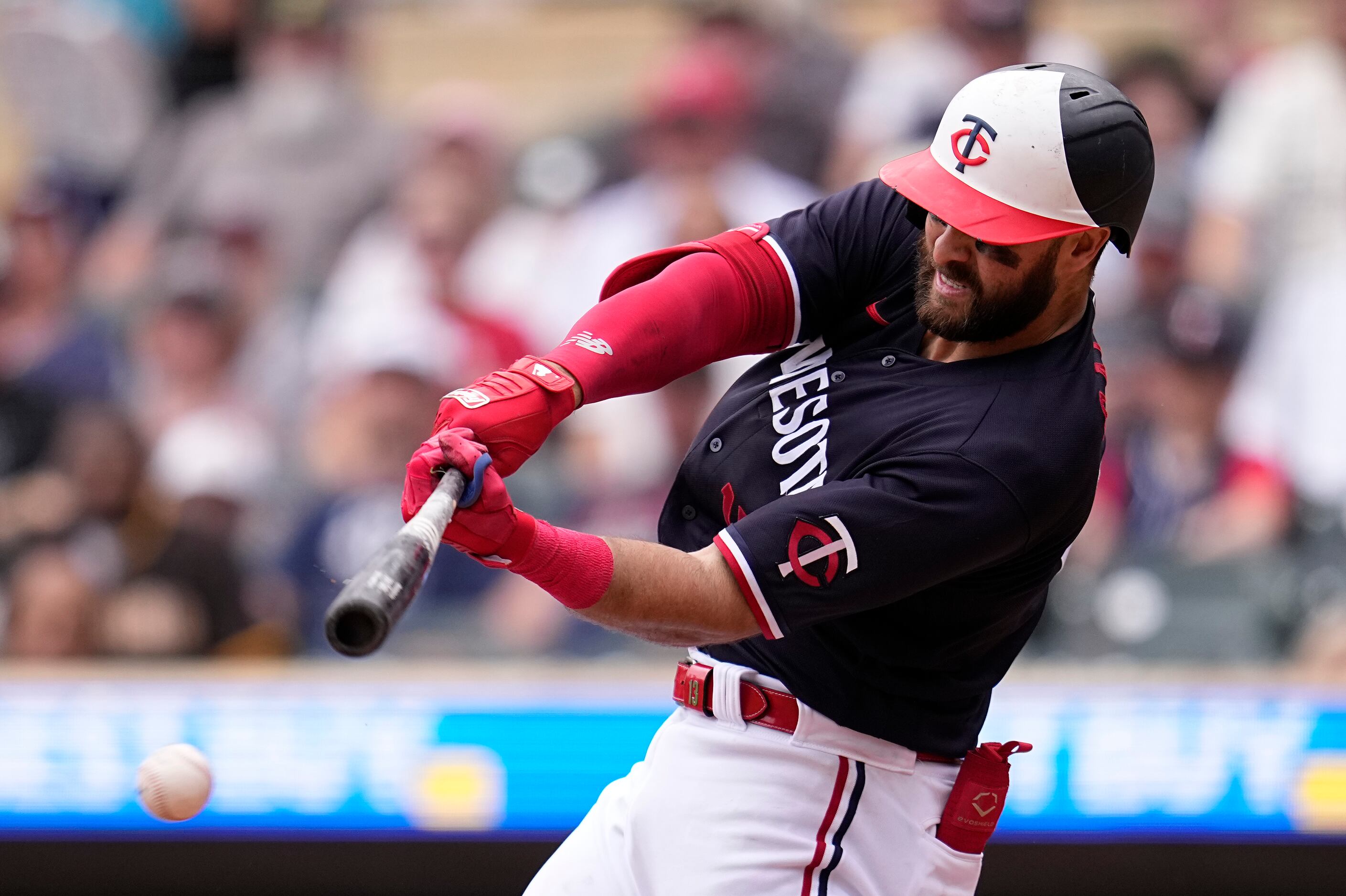 Joey Gallo's Home Runs Already the Talk of the Town as Rangers