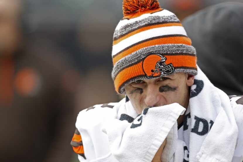 Cleveland Browns' Johnny Manziel (2) on the bench during the second half of an NFL football...