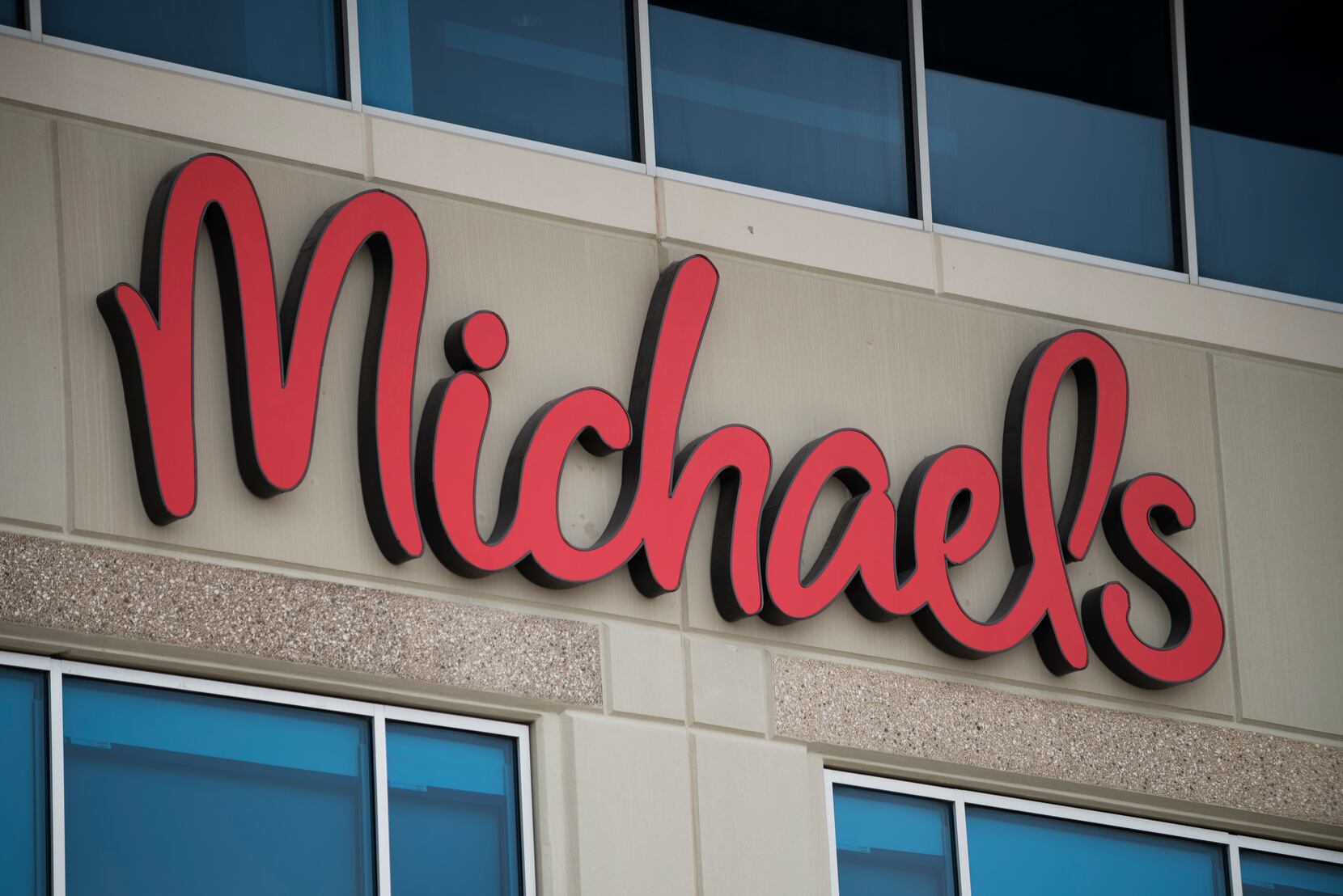 Arts and crafts retailer Michaels worries about impact of bigger